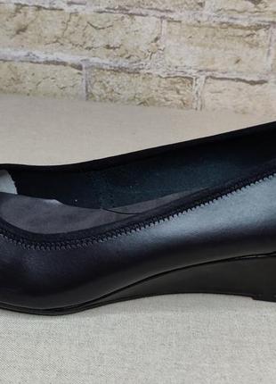 Женские туфли фирмы Tamaris - 41 размера.2 фото