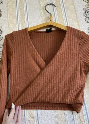 Вкорочений светр, кроп топ, світло коричневий топік в рубчік4 фото