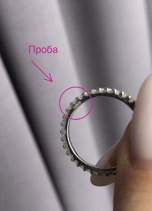 Тонкое серебряное кольцо с фианитами по всей окружности5 фото