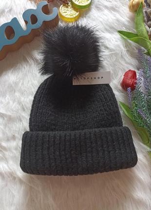 Женская шапка с помпоном 🖤