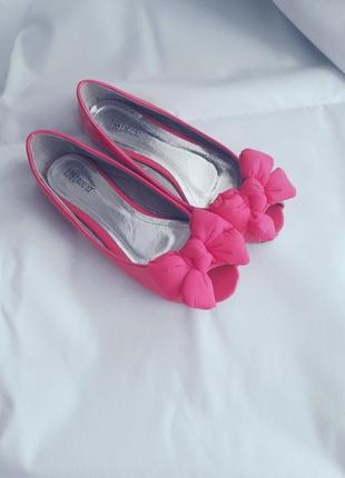 Туфли новые кожаные лодочки низкий каблук дерево navy kitten heels pumps лоферы балетки тренд 2023 устойчивый каблук удобные