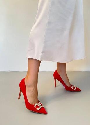 Стильні червоні туфлі з брошкою туфельки на каблуку червоні туфлі на підборах туфлі на...