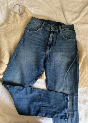 Джинси slim