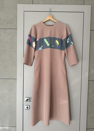 Рожева сукня