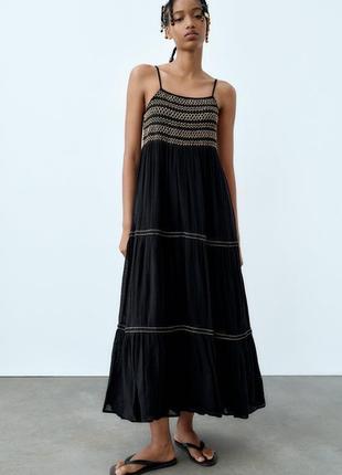 Сукня міді з вишивкою від zara, розмір xs, s