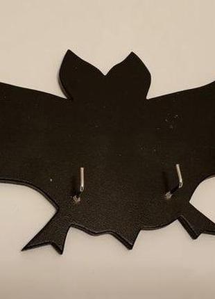 Ключница 30х12см 6 крючков летучая мышь