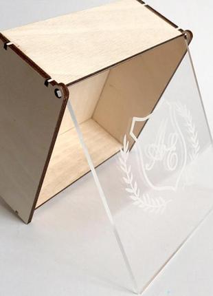 Шкатулка для колец с прозрачной крышкой  и гравировкой 120х120х50мм