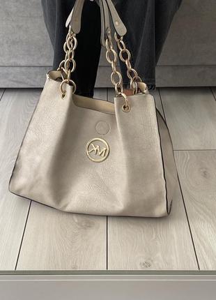 Michel kors .