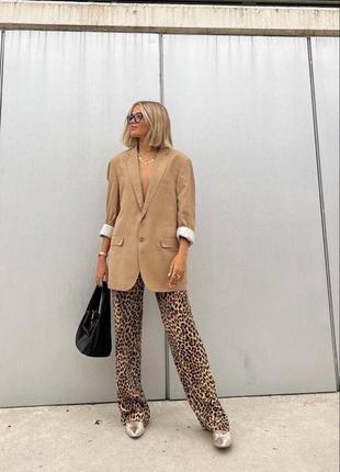 Жіночі легкі леопардові брюки палаццо7 фото
