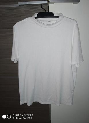 Жіноча футболка в ідеальному стані в рубчик, розмір 44-461 фото