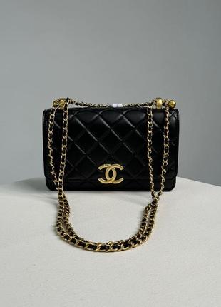 Популярна жіноча молодіжна сумка клатч chanel classic шанель чорна із золотистою фурнітурою вбрання, стиль, шанель бренд фірма4 фото