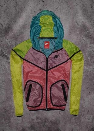 Nike tech hyperfuse windrunner (женская куртка ветровка найк теч )