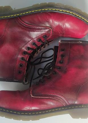 Ботинки в стиле dr.martens