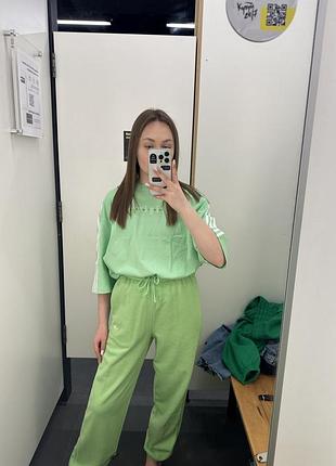Штани adidas