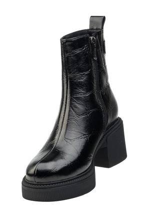 Ботильйони жіночі чорні фактурні на підборах 1847ц