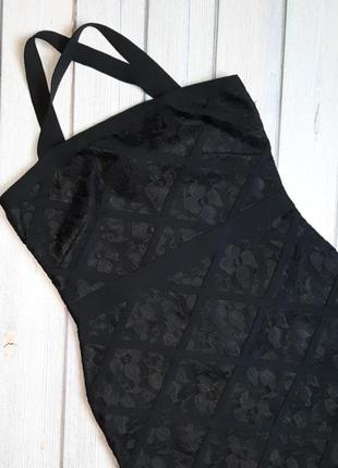 💥1+1=3 шикарное черное моделирующее бандажное платье-миди lipsy, размер 42 - 443 фото