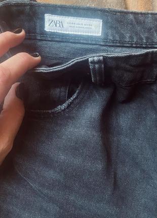 Джинсы от zara