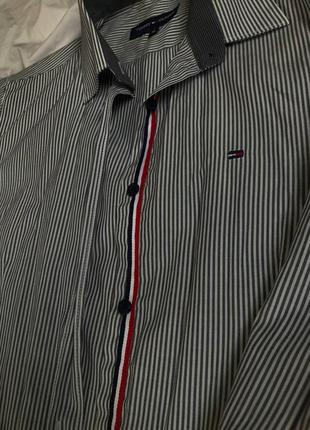 Классическая рубашка в темную полоску Tommy hilfiger