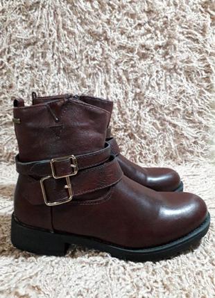 Стильные демисезонные ботинки, 38 размер