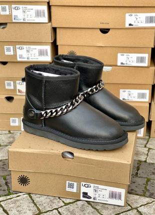 Женские угги ugg chain black leather