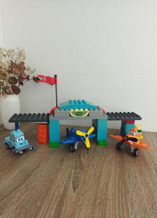Конструктор лётная школа шкипера 
бренд lele planets 
аналог лего дупло lego duplo