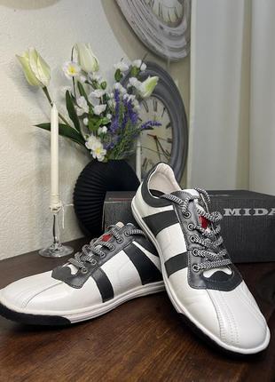 Шкіряні кросівки чоловічі