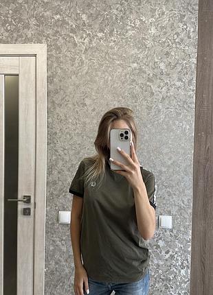 Мужская футболка fred perry размер s