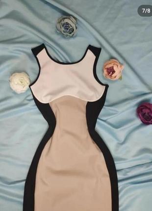 Моделирующее платье миди по фигуре3 фото