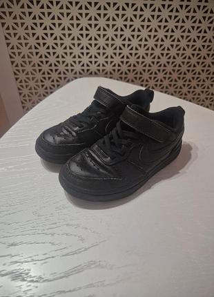 Кроссовки детские nike