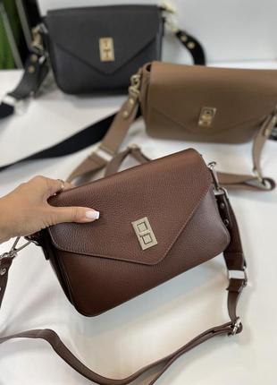 Дуже стильна сумка коричневого кольору шкіра натуральна італія