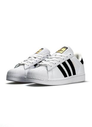 Кросівки adidas