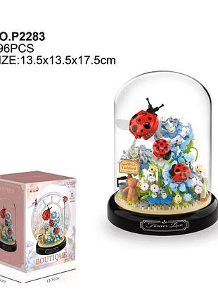 Божья коровка с цветами в колбе конструктор лего lego божая коровка