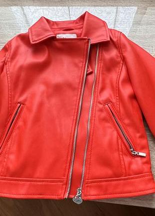 Дитяча куртка для дівчинки