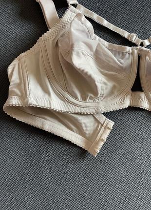Бюстгальтер ліфчик без паралону із портупеями бежевий пудра