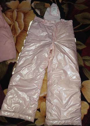 Продам зимові штани розмір 110 
стан ідеальний  , одягали один раз !