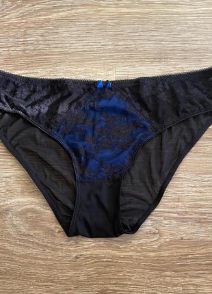 Шикарні, з мереживом, трусики, з синьою вставкою, від дорогого бренду: miriale luxury 🫶