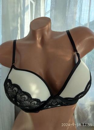 Кружевний бюстгалтер супер пуш-ап розмір 75 b