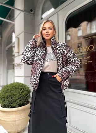 Жіноча осіння куртка великих розмірів