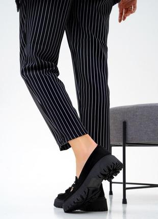 Черные замшевые туфли с цепями3 фото