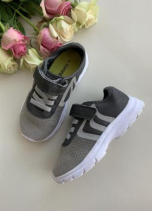 George мʼякі зручні кросівки 26 на липучках