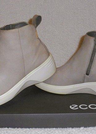 Ессо, р.40 (ст.26 см) челси ботинки деми