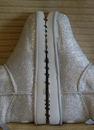Короткі сріблясті фірмові уги ugg australia mini basey bow sparkle silver 39 р.8 фото