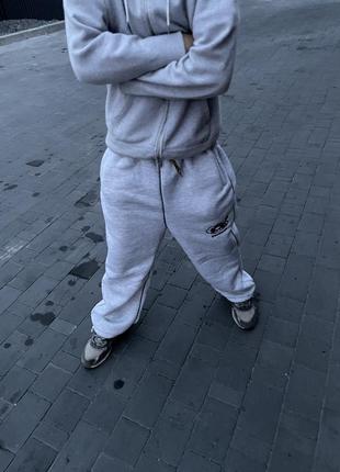Широкие спортивные реп штаны