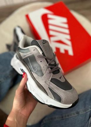 Кроссовки nike 4