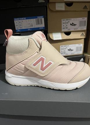 Ботинки детские new balance cozy