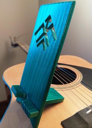 Подставка для смартфона с лого хартия