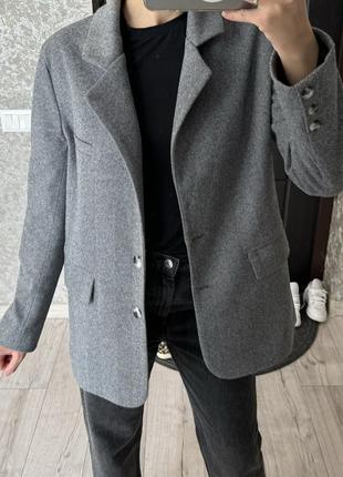 Серый пиджак2 фото