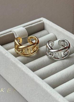 Каблучки у стилі hermes