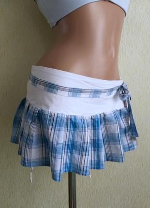 Необычная юбка с подтяжками для чулков. мини-юбка с кокеткой. юбочка клеш. эротический наряд. белый, голубой, синий. в клетку.5 фото