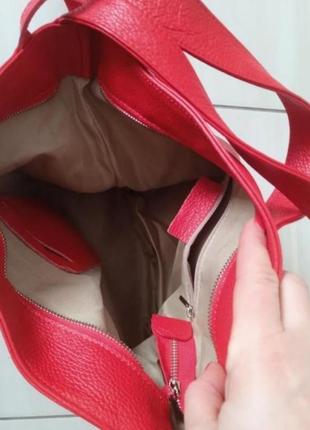 Кожаная сумка + рюкзак красный трендовый цвет5 фото